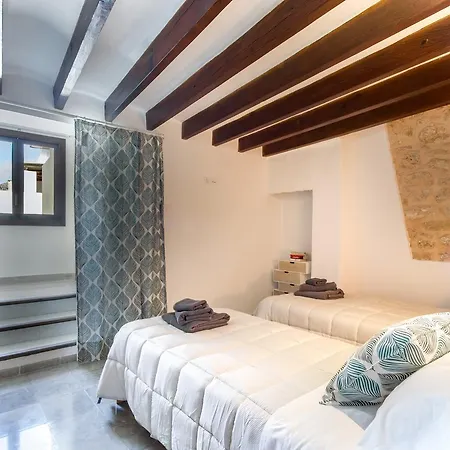 Townhouse On The Rocks By Homevillas360 Сasa de vacaciones Pollensa