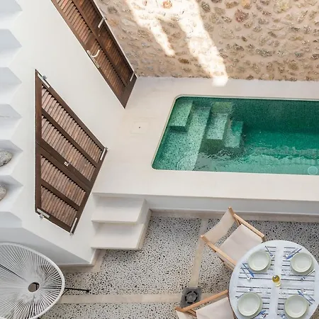 Townhouse On The Rocks By Homevillas360 Pollença